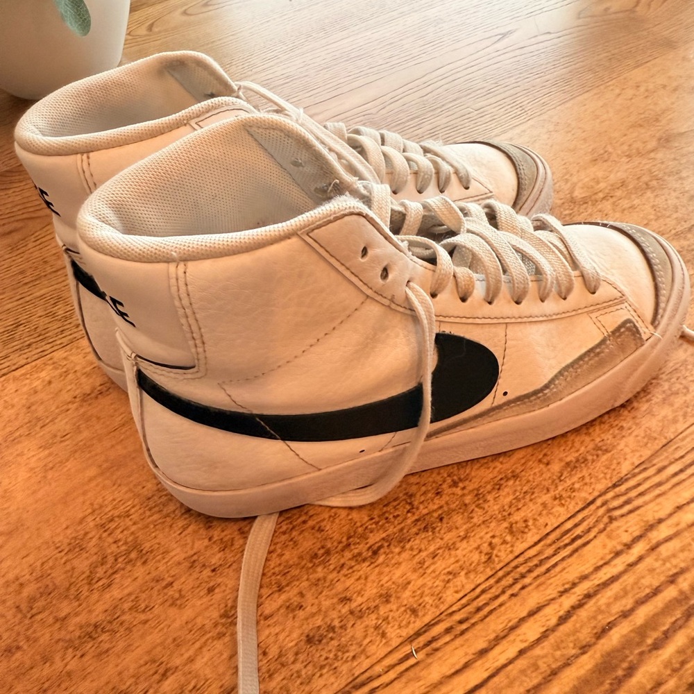 Nike Classic White and Black High-Tops